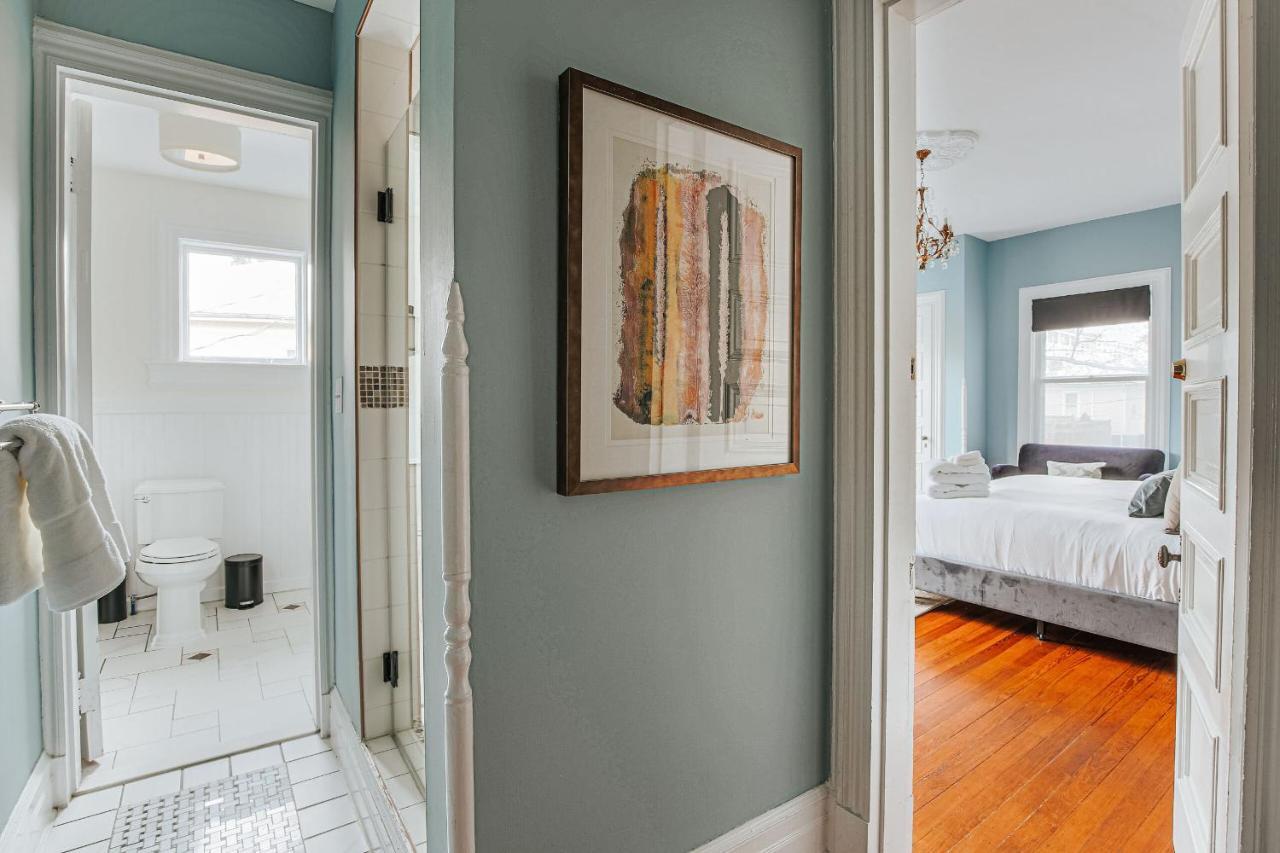 The Historic Berkeley Place Staunton Camera foto